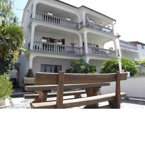 Apartments Lopar (593)