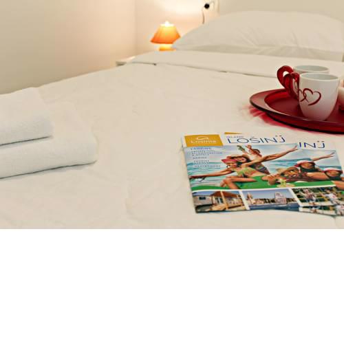 Apartments Lopari