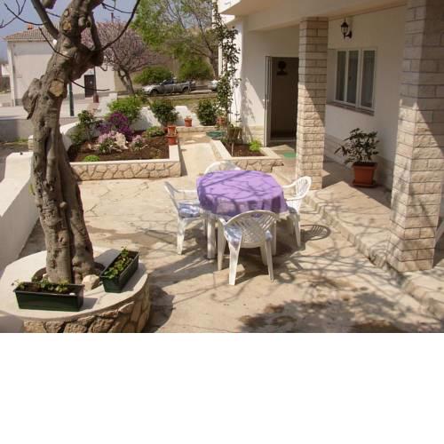 Apartments Luca