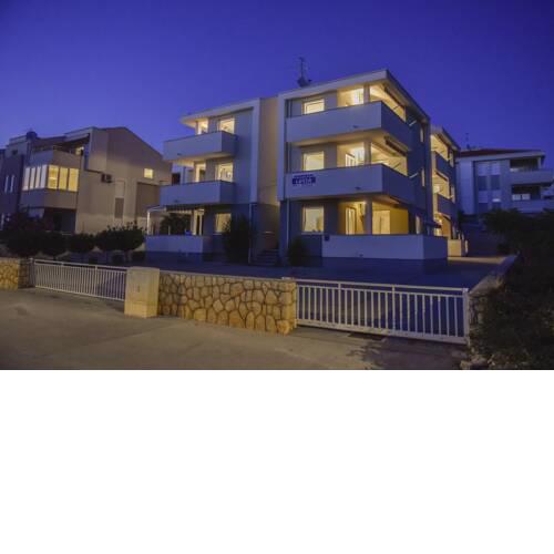 Apartments Lucia