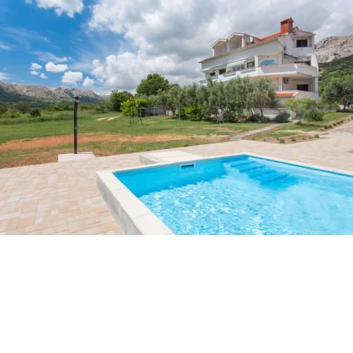 Apartments Lucija 2