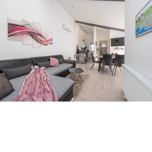 Apartments Luky