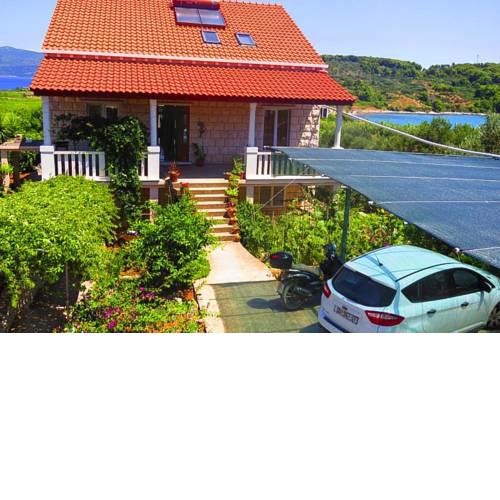 Apartments Lumbarda Beach Lumbarda - CIN101015-CYB