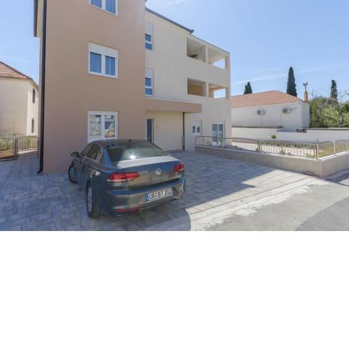 Apartments Luxury and Sea View