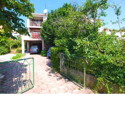 Apartments Maja 221