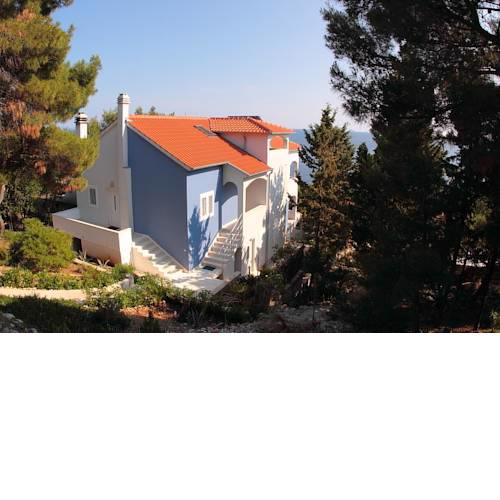 Apartments Maja