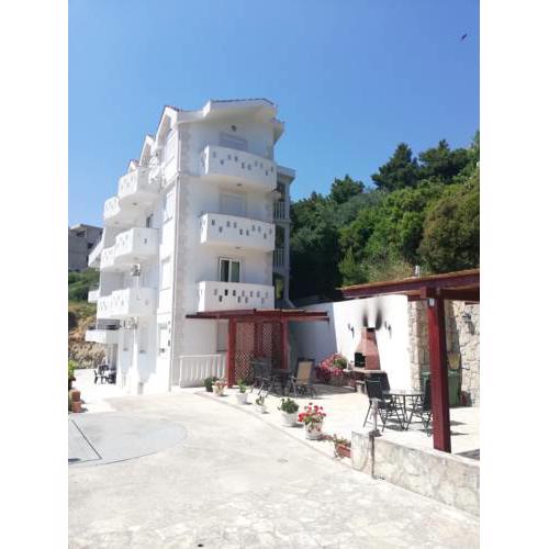 Apartments Malou