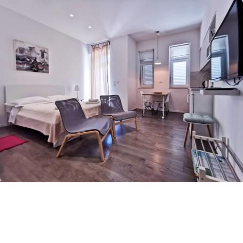 Apartments Manda & Mandina