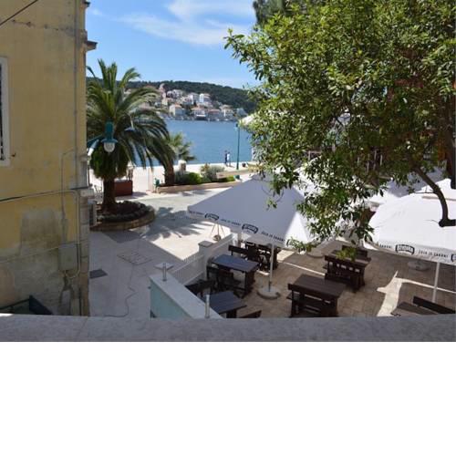 Apartments Mandarina