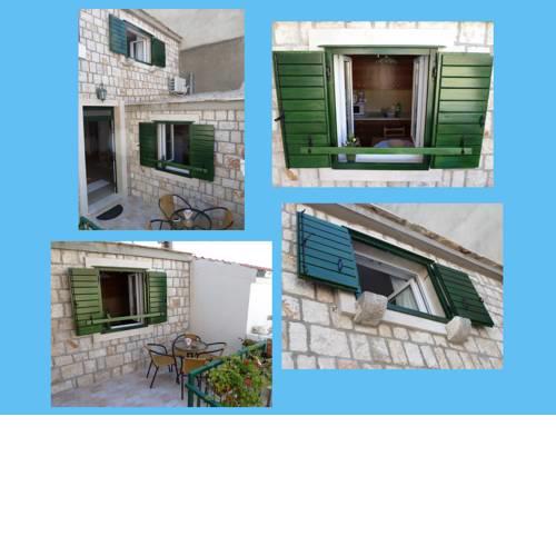 Apartments Mande and Kate