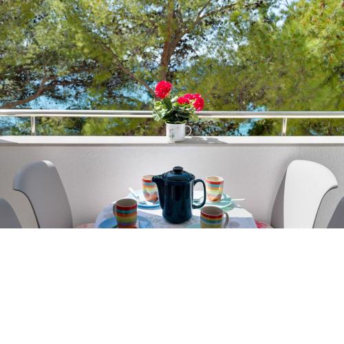 Apartments Mare - Beachfront