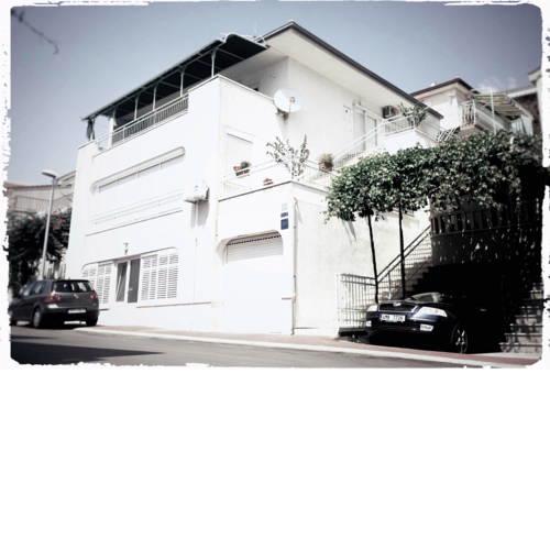 Apartments Mare