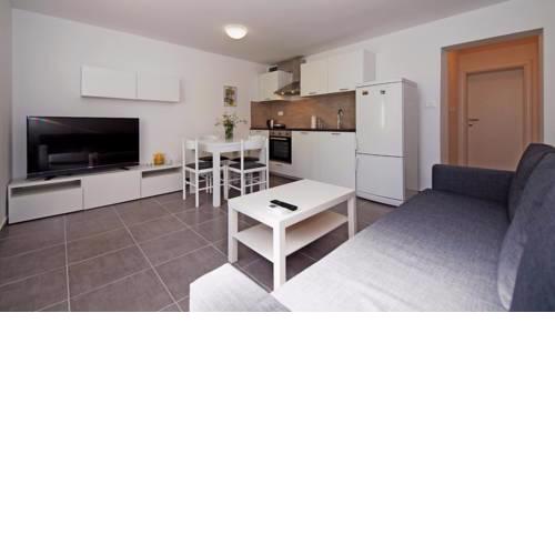 Apartments Mare