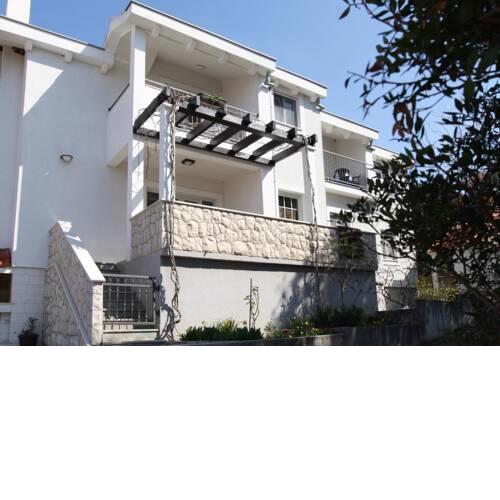 Apartments Mari - 100 m from beach