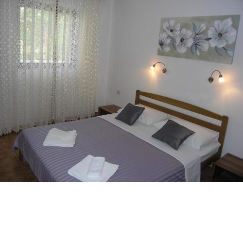 Apartments MARI with terrace