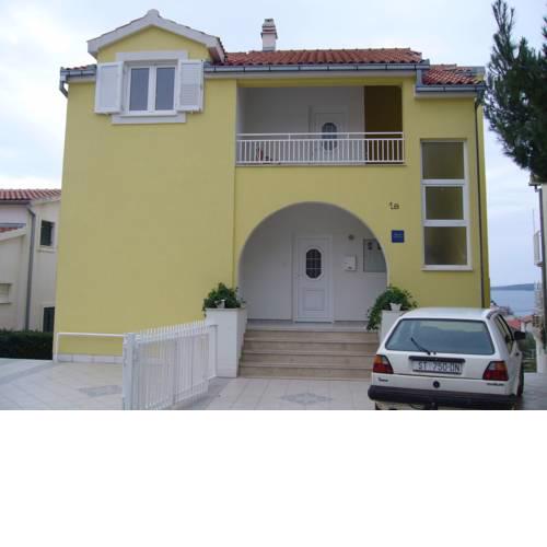 Apartments Mari