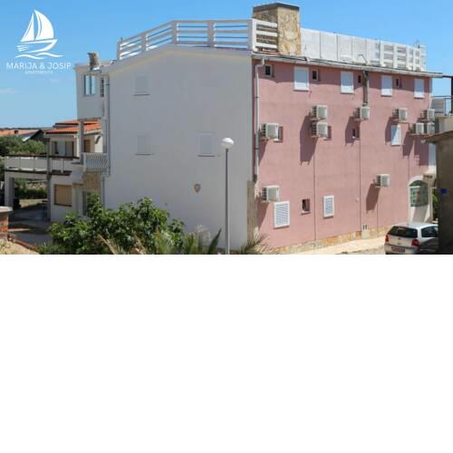 Apartments Marija i Josip