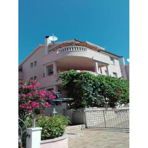 Apartments Marijana