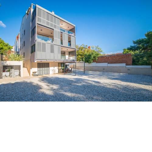 Apartments Marin