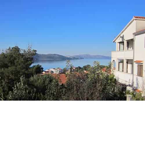 Apartments Marlais