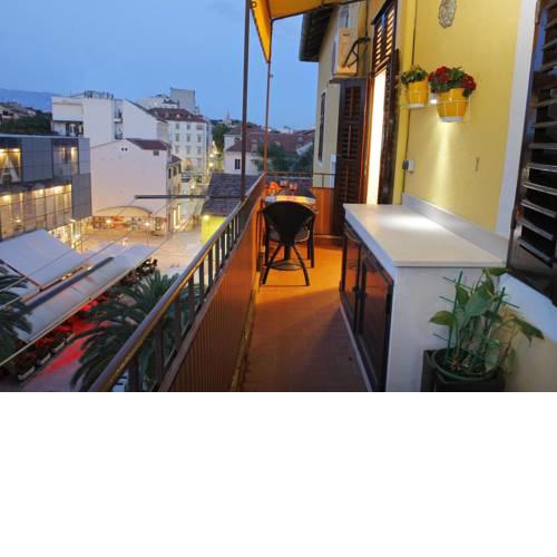 Apartments Marmont