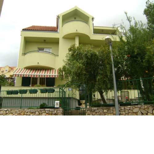 Apartments Marta