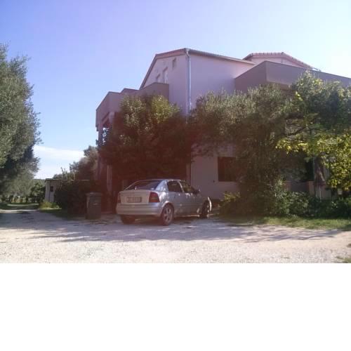 Apartments Maslina