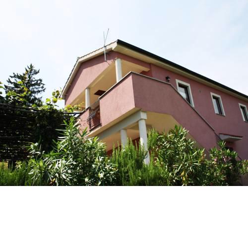 Apartments Menderi Hills