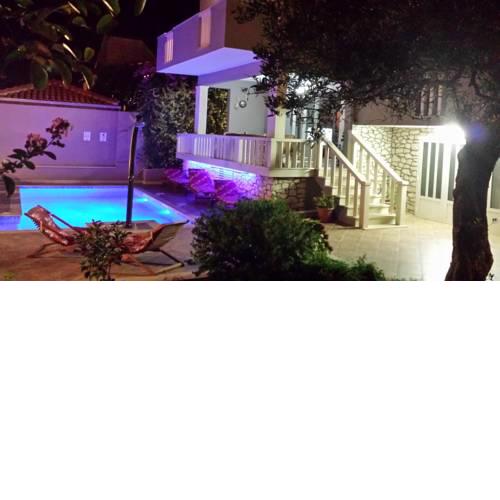 Apartments Mery