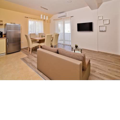 Apartments Mica