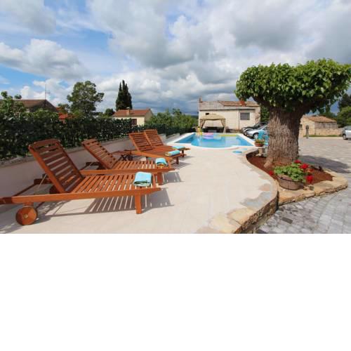 Apartments Midea 2