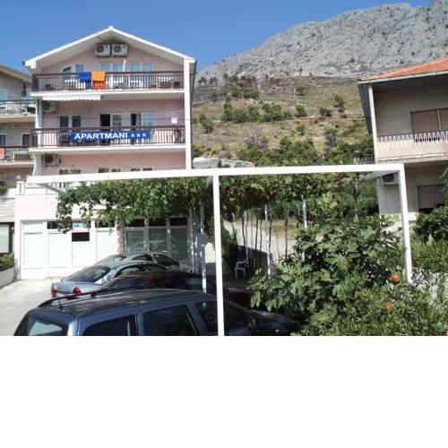 Apartments Mihovil