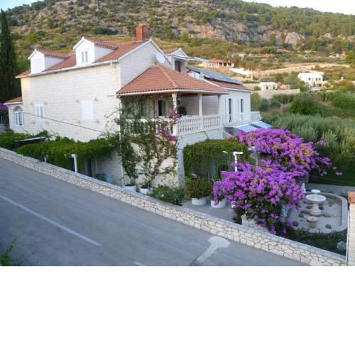 Apartments Mija