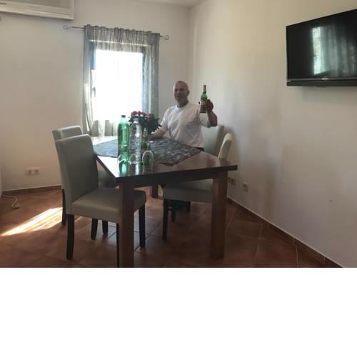 Apartments Miljak