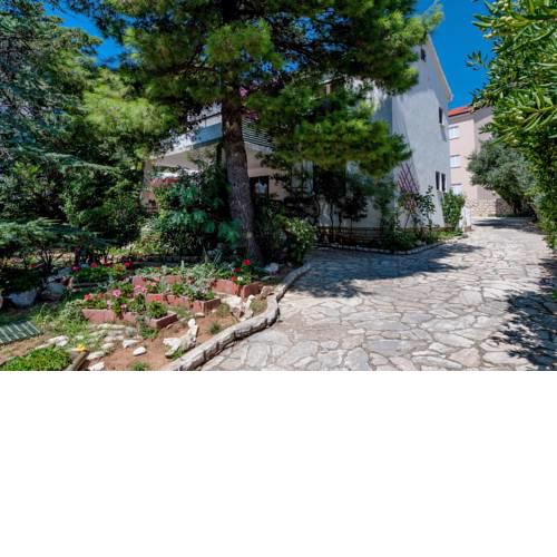 Apartments Milka