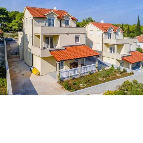 Apartments Milna-Osibova - CIN081001-DYB