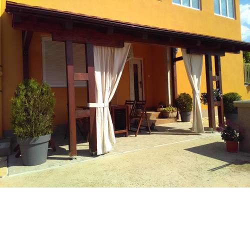Apartments Milutin