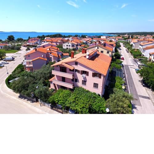 Apartments Mira 1293