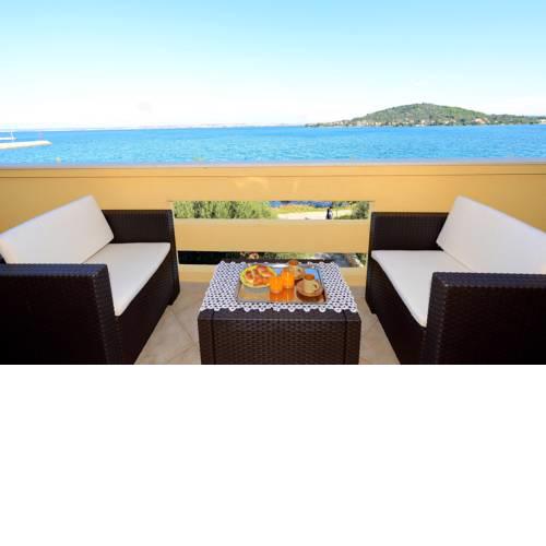 Apartments Mirela 30
