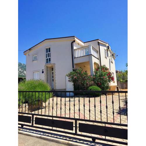 Apartments Mirela