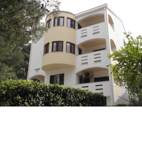 Apartments Mirja