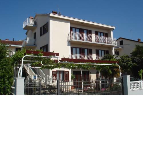 Apartments Mirjana with sea view