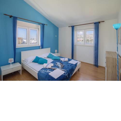 Apartments Mirjana