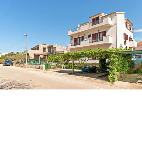 Apartments Mirjana