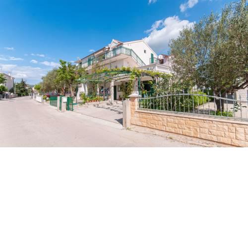 Apartments Mirjana