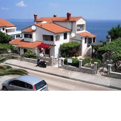 Apartments Miroljub
