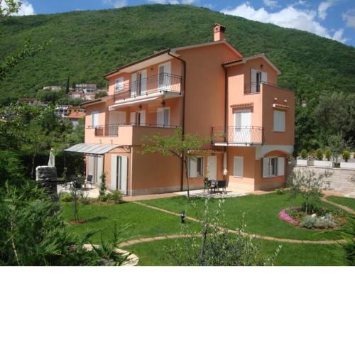 Apartments Mogorović