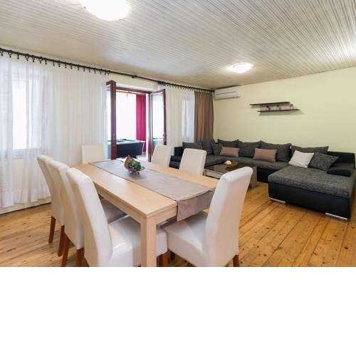 Apartments Nada
