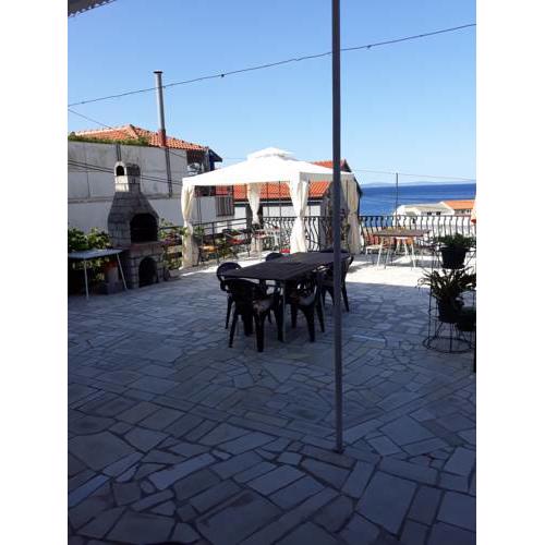 Apartments Nazor