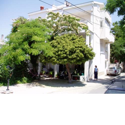 Apartments Neve